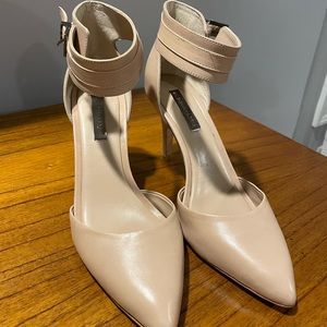 3 inch leather pumps